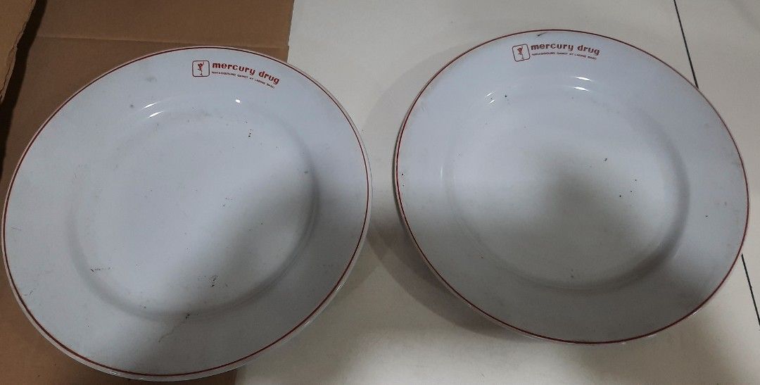 Retro Mercury Drug Plates (Category: Dinnerware & Cutlery) located in Manila. Submitted by kyona.mimi (Listing ID 1347622592, Image 1). Description: Vintage Mercury Drug Plates ** 90s promo giveaway ** with mercury logo at the back ** 2 for 1500.