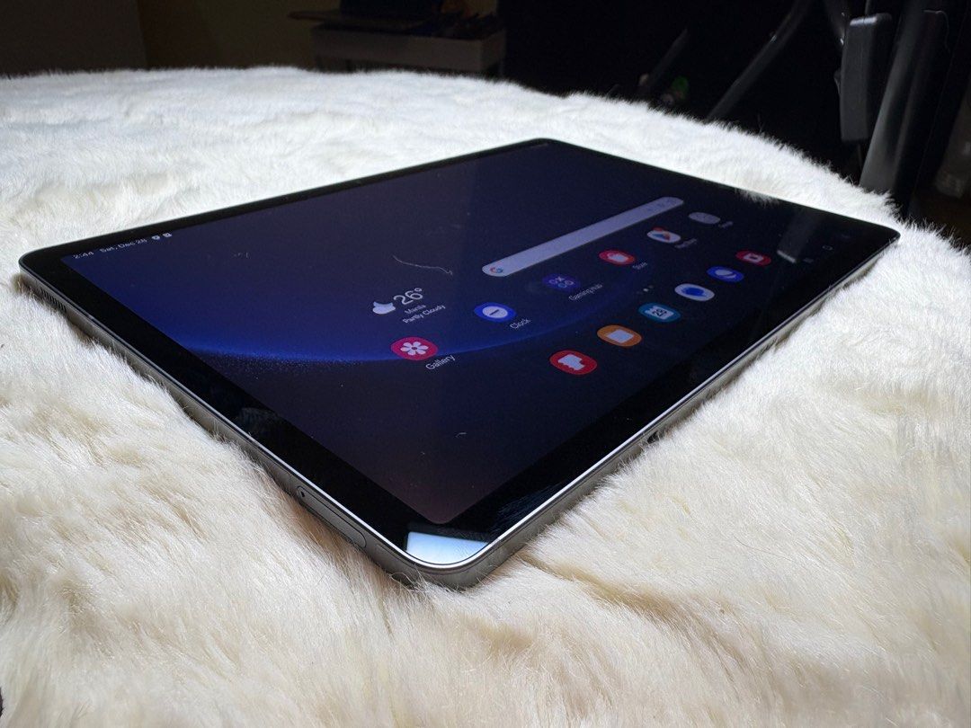 Samsung galaxy tab s9 fe 128gb silver (Category: Android) located in Quezon City. Submitted by parkhashoppie (Listing ID 1347482920, Image 3). Description: For sale samsung galaxy tab s9 fe 128gb Gray Check all you want upon meet ups Restore all you want upon meet up. Comes with: Charger usb Meet ups: Sm north Fishermall Delmonte Frisco Waltermart munoz Qc area Manila area Please call me or text for more info..