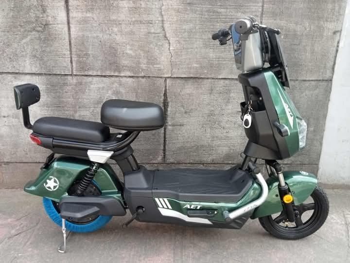 SUPER MEGA 129 2WHEELS E-BIKE 800WATTS (Category: Bicycles) located in Pasig City. Submitted by graceellaolshope (Listing ID 1347565949, Image 3). Description: BEST SELLER SUPER MEGA 129 NAPAKALAKAS AT NAPAKA PORMA PA NAKA 800Watts Motor, 500Watts Controller at 48V20Ah/60V20Ah Battery NAAA‼️😱😍 pero sa presyo grabe panalo to napaka mura lang👌 👉SUPER MEGA 129 2WHEELS E-BIKE 800WATTS 😱😍 price ▪️48V20AH - 15,500 price ▪️60V20AH - - 17,500 🆓FRE