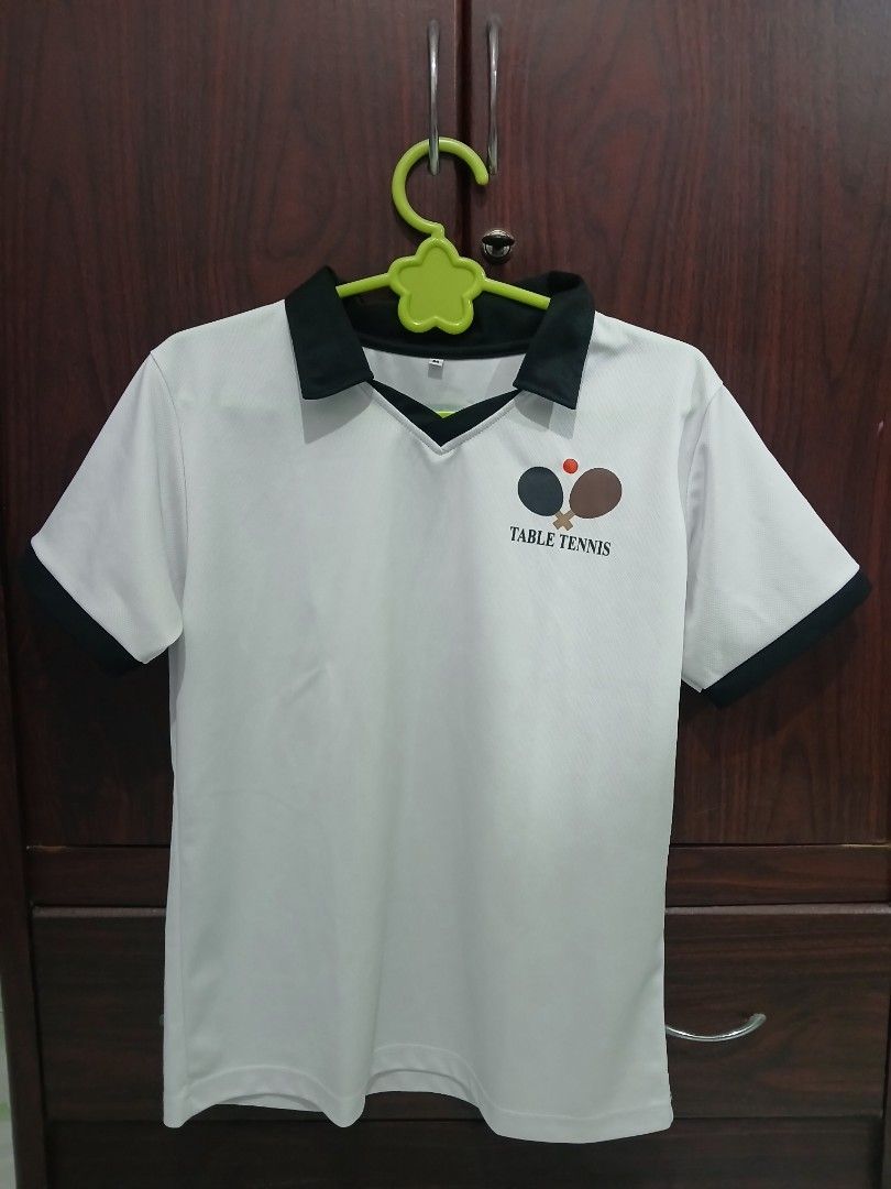 ust pathfit pe table tennis uniform set (Category: Activewear) located in Manila. Submitted by wtbjoo (Listing ID 1347527865, Image 1). Description: selling for a friend ! - ₱750 (slightly nego) - no number - short is not in the pic - lightly used, still in good condition - lady-owned - top and bottom are both medium sized feel free to ask for more pictures! 🫶 mop: gcash or cash upon meetup.
