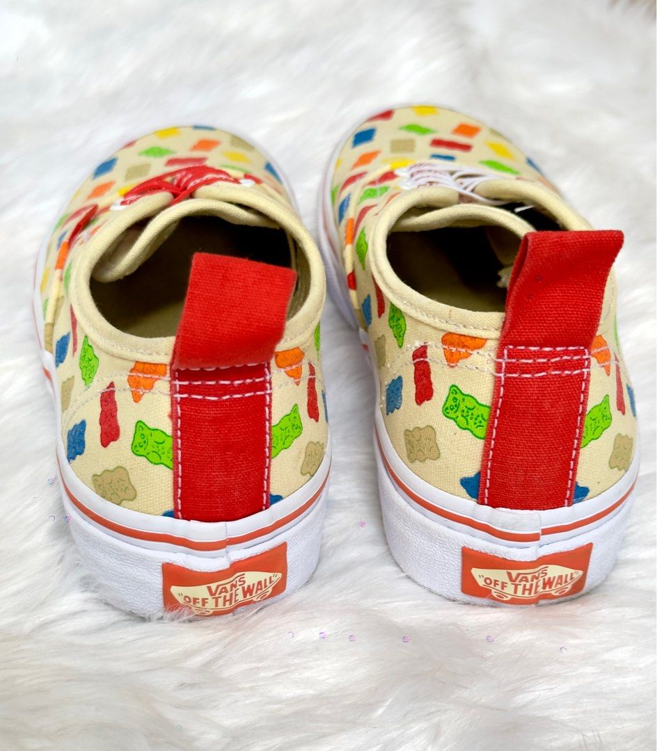 VANSxHARIBO KIDS SHOES (Category: Sneakers) located in Bacolod City. Submitted by bprelovedcollection (Listing ID 1347507290, Image 3). Description: VANSxHARIBO KIDS SHOES Size EUR - 32-33. (20CM).