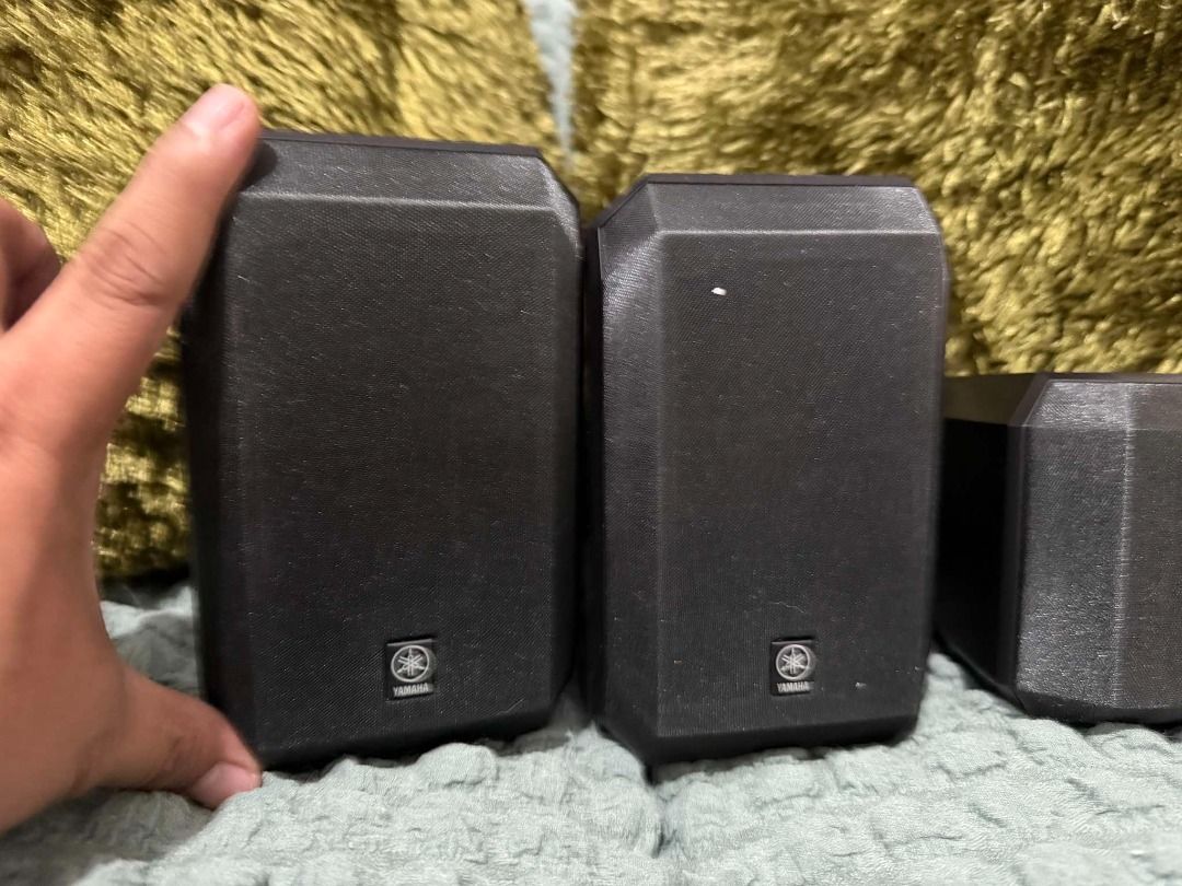 Yamaha NS-AP2600BL (Category: Soundbars, Speakers & Amplifiers) located in Manila. Submitted by imet88 (Listing ID 1347604603, Image 1). Description: Yamaha NS-AP2600BL 5 Speaker Audio System 4 Satellite & 1 Center Channel The Yamaha NS-AP2600BL Home Theater Speaker System will let you enjoy music and videos with theater-like surround sound. Includes 4 satellite speakers and one center-channel speaker, this home theater speaker system gives you r