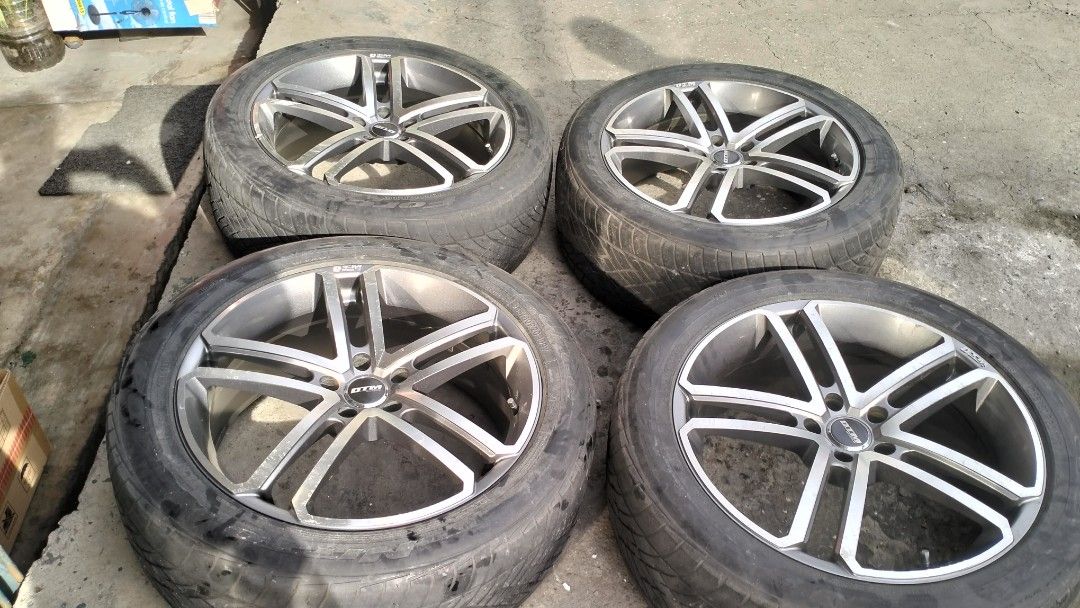 20"DTM mags (Category: Mags and Tires) located in Quezon City. Submitted by cagderrick (Listing ID 1347842373, Image 2). Description: 20" DTM MAGS 5x114.3 fit in nnova, xtrail, rav4, new tamaraw mags only 65k best offer 09285218822 /87820898.