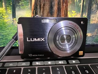 （分類：）位於 。 由 CCD_Camera 提交（商品編號 1347707092，圖片 1）。簡介： 。