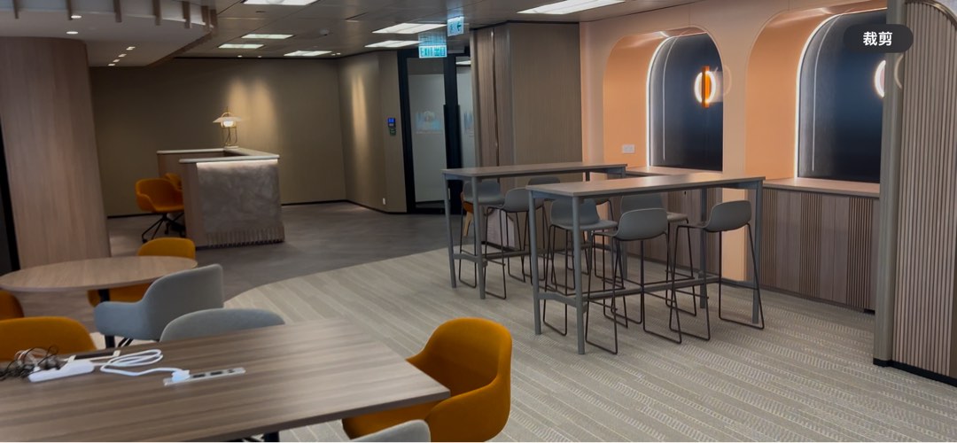 Free creative shared office lecture hall shared office co working space for free62859981370113112