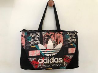 Totebag Adidas, Fesyen Wanita, Tas & Dompet di Carousell