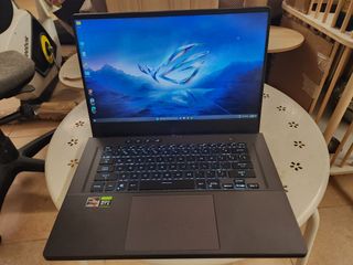 （分類：）位於 。 由 desmonaut 提交（商品編號 1347788039，圖片 1）。簡介： 。
