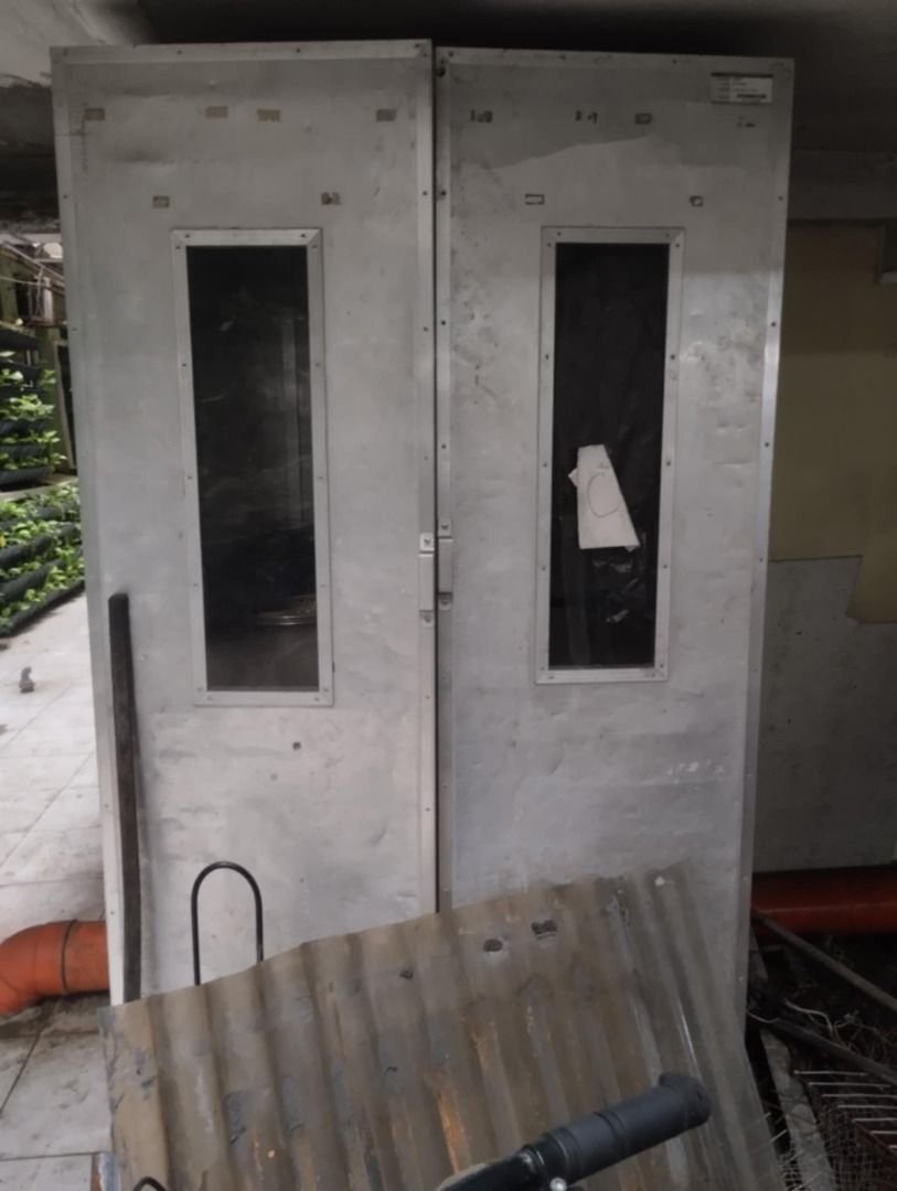BAKERY PROOFING CABINET (Category: Bakeware) located in Caloocan City. Submitted by rupertmap03815 (Listing ID 1347681706, Image 1). Description: NEGOTIABLE FROM 3K TO 3K AVAILABLE SINGLE DOOR & DOUBLE DOOR.