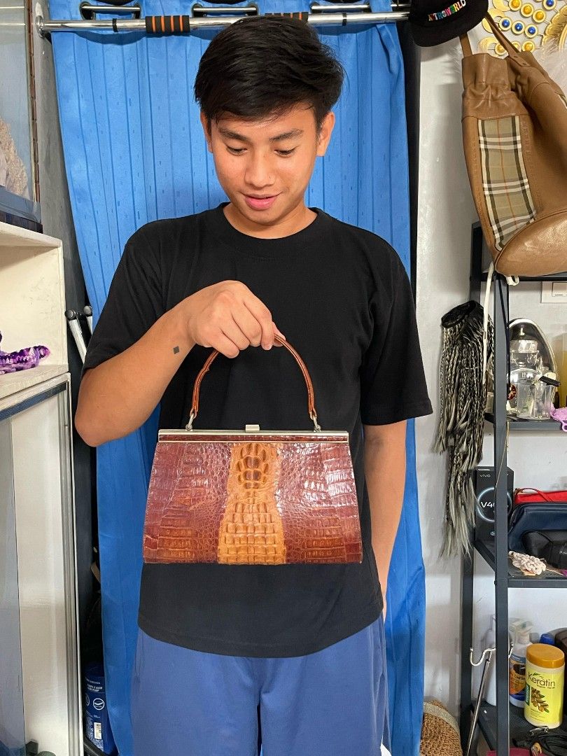 Croc leather handbag (Category: Luxury Bags & Wallets) located in Taguig. Submitted by emz0923 (Listing ID 1347840558, Image 2). Description: Firm on price, highly collectible.