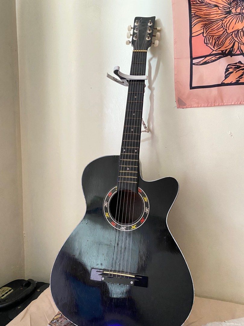 GITAR SECOND MULUS BAGUS WARNA HITAM Musik Media Alat di Carousell