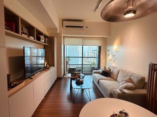 Good Deal: Interiored Design 1BR Unit in Shang Salcedo Place, Makati
