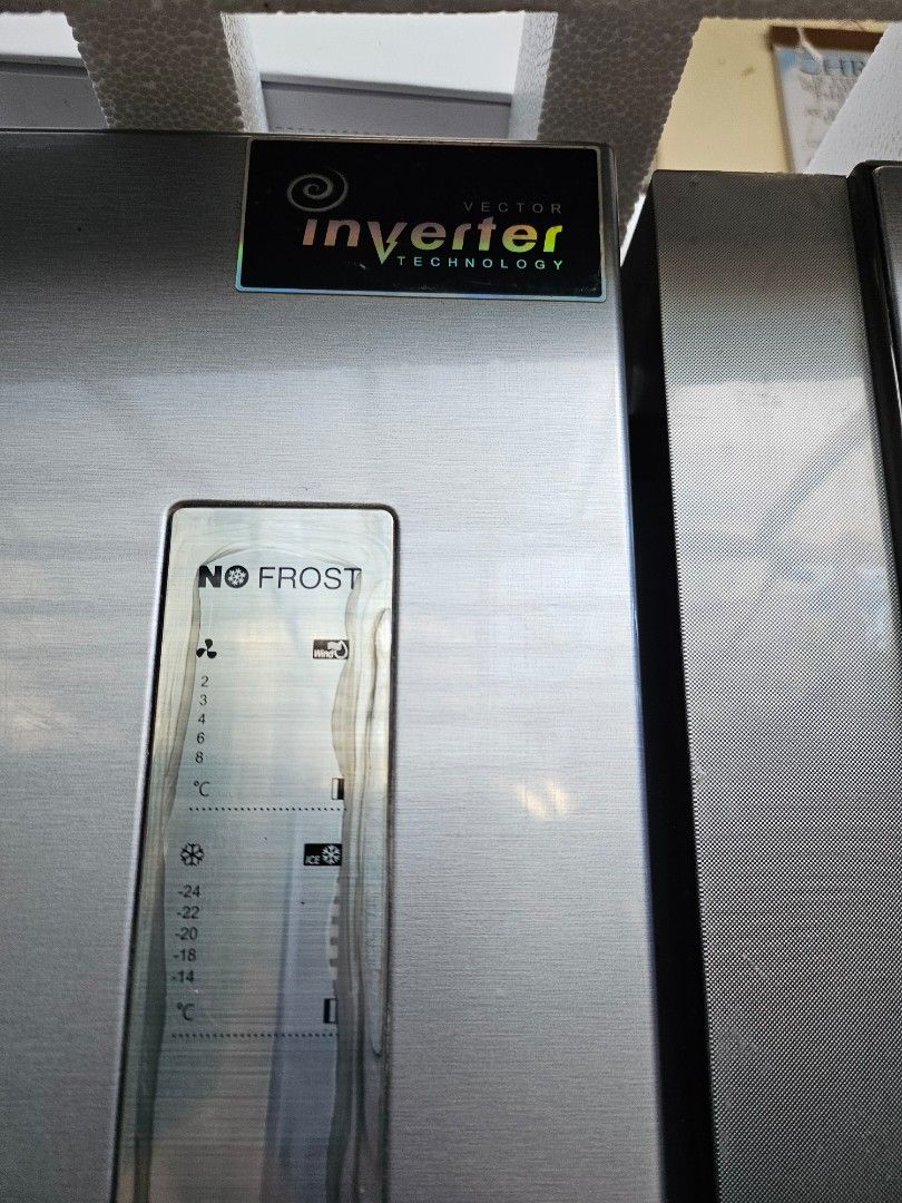 Hisense 20 cubic feet (Category: Refrigerators and Freezers) located in Quezon City. Submitted by safephoenix_73e337 (Listing ID 1347734052, Image 2). Description: Lightly used Side by side Hisense Refrigerator 20 cubic feet, inverter..
