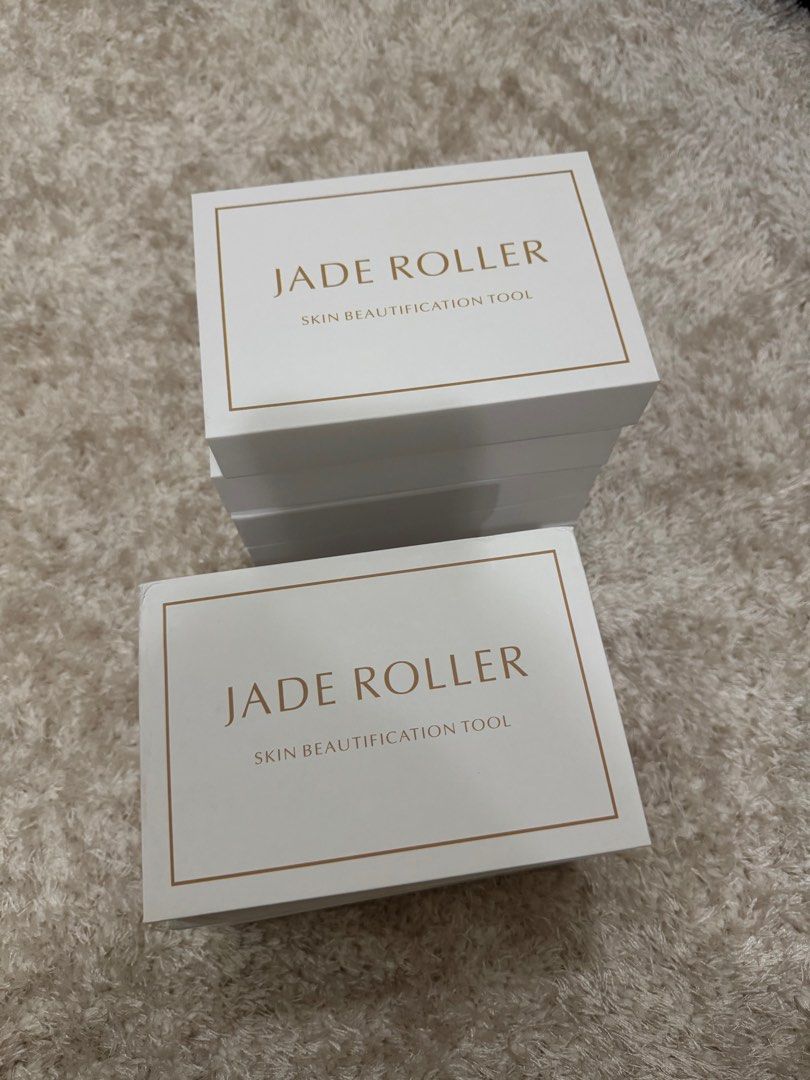 Jade Roller & Gua Sha Set (Category: Face Care) located in San Fernando. Submitted by marshasthrifts_ph (Listing ID 1347843906, Image 1). Description: Jade Roller and Gua Sha Set 500php Brand New Available in Jade (with gold metal) and Rose quartz (with rose gold metal) 𖦹 payment first basis (Gcash, bank transfer) 𖦹 scheduled shipping via LBC or J&T; fees c/o buyer 𖦹 no rush shipping, sorry! but will try my best to do same day shipping :).