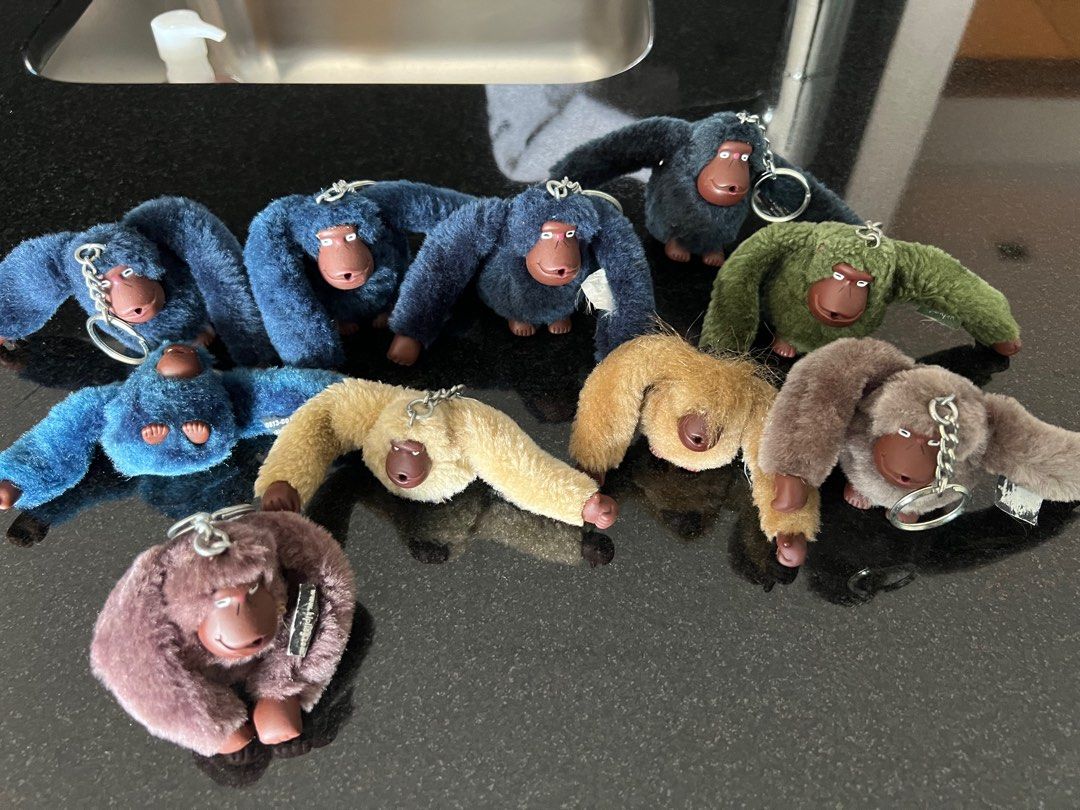 Kipling keychain (Category: Character Goods) located in Singapore. Submitted by chocban889 (Listing ID 1347784396, Image 1). Description: Kipling keychains one for $5 each. 9 pc for $35 Bottom Brown left and right, green &1 bottom blue sold. .