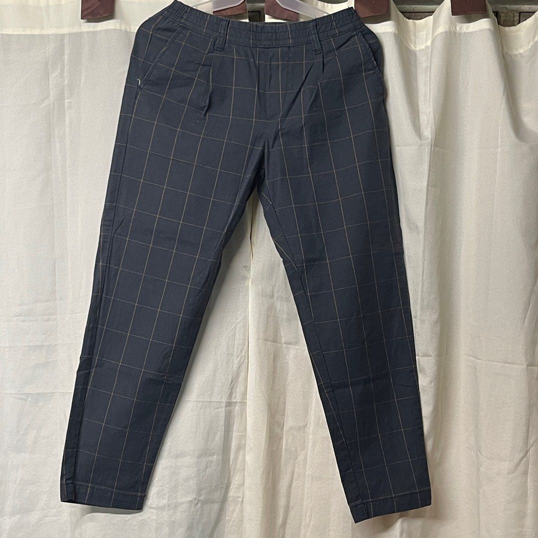 Lee Women’s Pants Medium on tag (Category: Other Bottoms) located in Pateros City. Submitted by earthissoft (Listing ID 1347768804, Image 1). Description: Lee Women’s Pants Used, Medium on Tag ₱250.