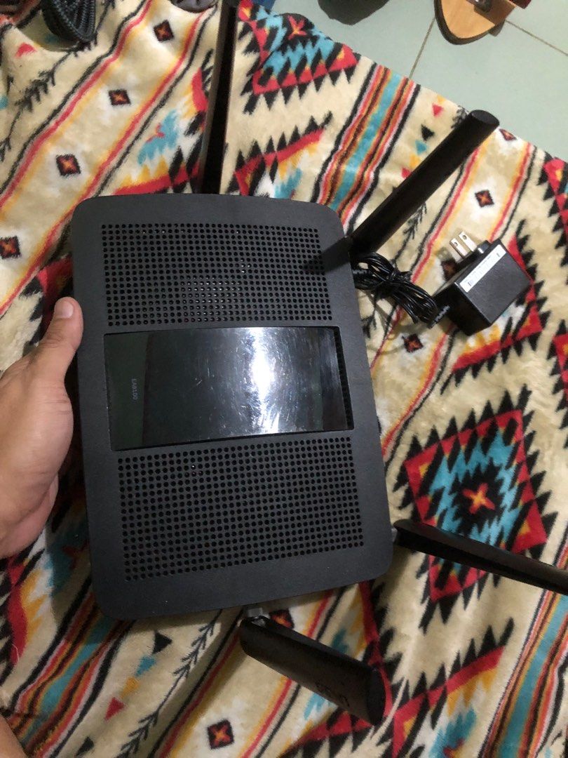 Linksys Max stream 5G EA8100 (Category: Networking) located in Quezon City. Submitted by markgolveo (Listing ID 1347798558, Image 2). Description: Linksys Max stream 5G EA8100 In very good working condition Tested working complete original antennae Very good speed and coverage Replaced adapter does not affect on its performance.