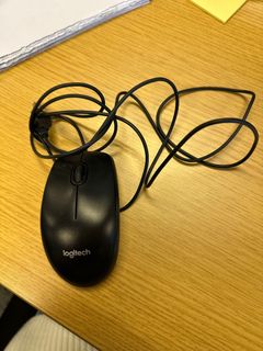 Ratón Logitech con cable63014248362627110