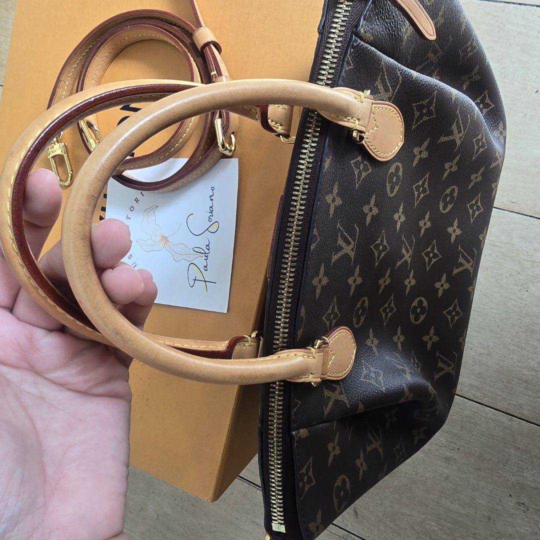 LV TURENNE | Guaranteed Authentic (Category: Luxury Bags & Wallets) located in Mandaluyong City. Submitted by paushhstore (Listing ID 1347680038, Image 3). Description: LV Turene Rank A ▪︎ Original strap and box P62,000 * Please ask all questions you have. * No return/exchange once transaction is finalized. MOP: BPI/Maya/BDO/Gcash Delivery pick-up: 📍Mandaluyong Executive Subdivision.