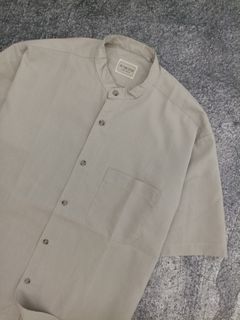 (Kategori: ) berada di . Dikirim oleh gethigh_secondhand (ID iklan 1347791041, Gambar 1). Deskripsi: .