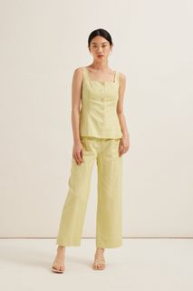 (Category: ) located in . Submitted by clearmcloset (Listing ID 1347684196, Image 1). Description: .