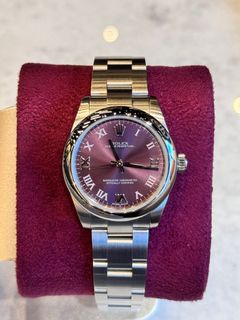 (Category: ) located in . Submitted by 1timepieceglobal (Listing ID 1347724362, Image 1). Description: .