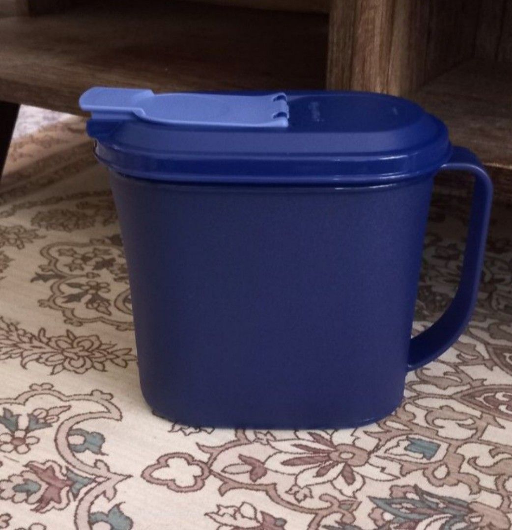 Pichers Tupperware Pitcher tupperware 1L, Food & Drinks, Other Food & Drinks on Carousell