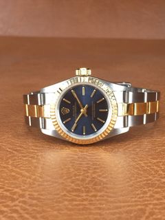 (Category: ) located in . Submitted by seasonstime.watches (Listing ID 1347752576, Image 1). Description: .