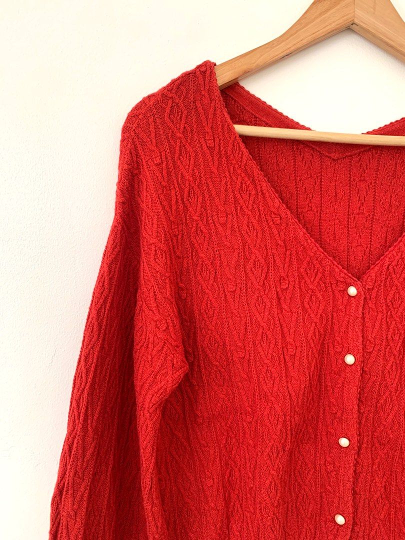 PRETTY! Lightweight Red Cable Knit Semi Cropped (Category: Others Tops) located in Pasuquin. Submitted by luxthingsdeclutter (Listing ID 1347803160, Image 3). Description: Prettyy when worn!! In Excellent condition. Lightweight. Nakakaputi. Actual photos are posted. Cable knit red. Can be worn as cardigan too. Shipping fee must be shouldered by the buyer. Helping tags: rare coquette trendy h&m zara uniqlo luxury .