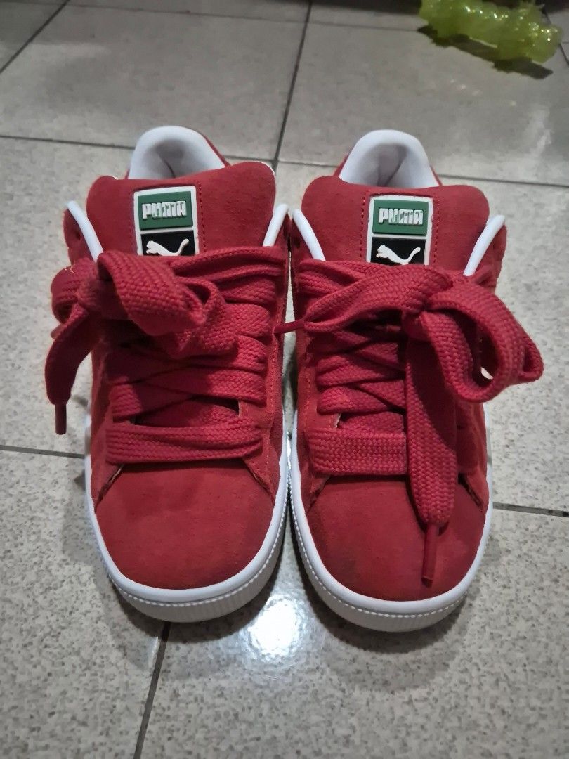 Puma Suede XL (Category: Sneakers) located in Makati City. Submitted by danieracaza (Listing ID 1347726117, Image 1). Description: Used once rfs: doesnt match my outfits purchased for 2,200 during during an 11.11 sale on Puma's official 🍊 app store size: US 6.5 mens / US 8 womens loc: Makati.