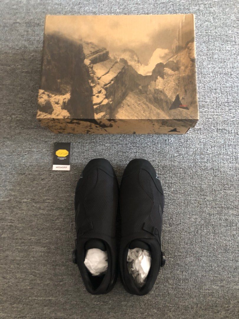 ROA Minaar Twist-lock Sneakers hiking, 男裝, 運動服裝- Carousell