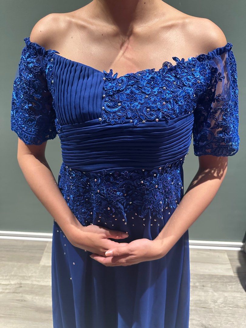 Royal Blue Off-Shoulder Gown (Category: Evening dresses & gowns) located in Jimenez. Submitted by cflamd (Listing ID 1347774304, Image 1). Description: RFS: cancelled event Fits Small to Medium frames Brand new, never worn.