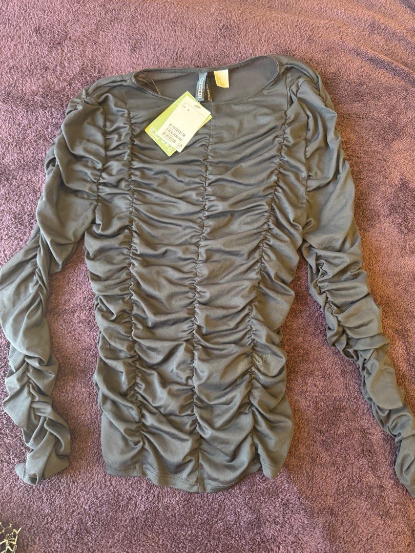 Ruched Mesh Top (Category: Blouses) located in Makati City. Submitted by masaca (Listing ID 1347694193, Image 2). Description: .