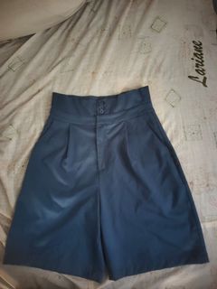 (Kategori: ) berada di . Dikirim oleh shierolla (ID iklan 1347732434, Gambar 1). Deskripsi: .