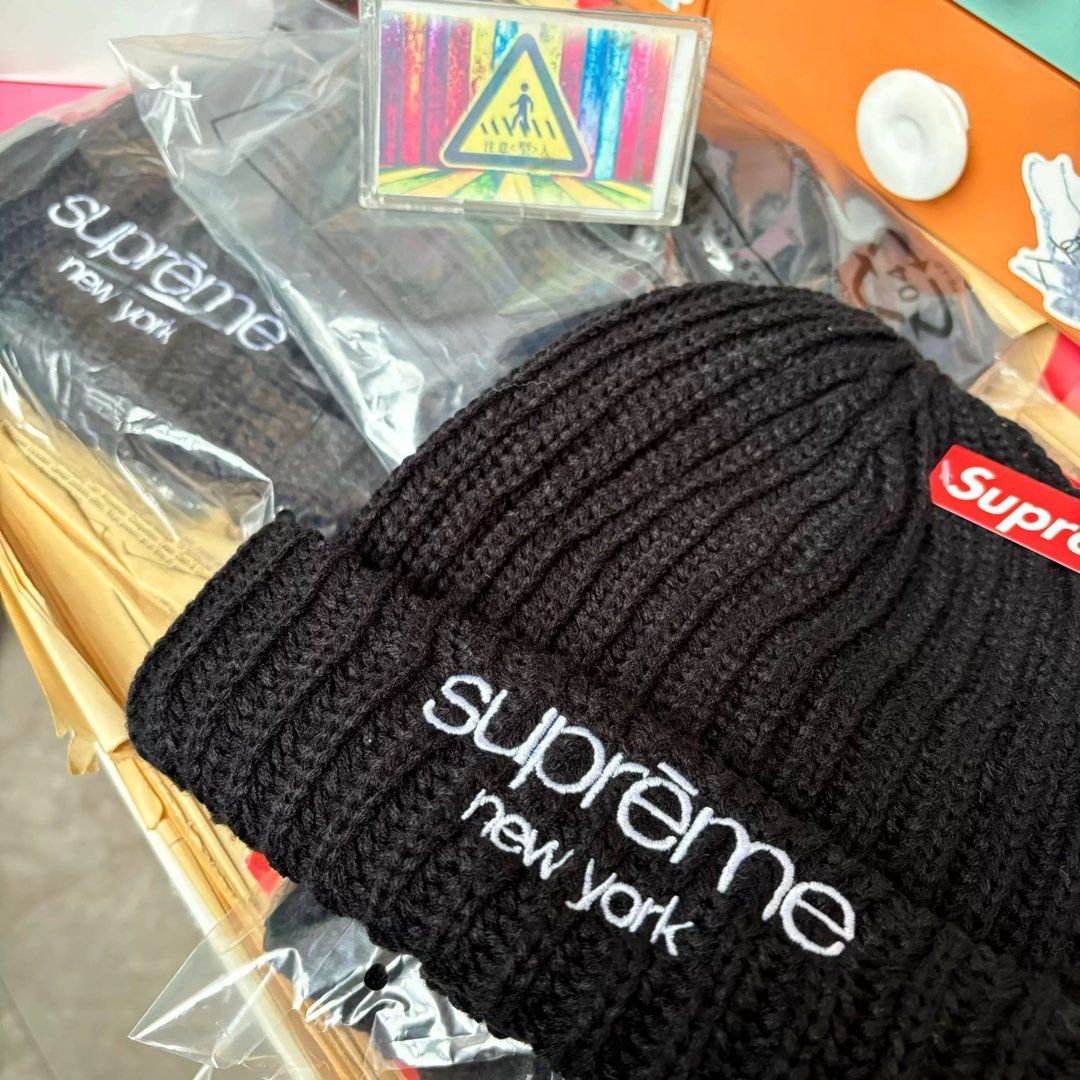 Supreme Classic Logo Chunky Ribbed Beanie