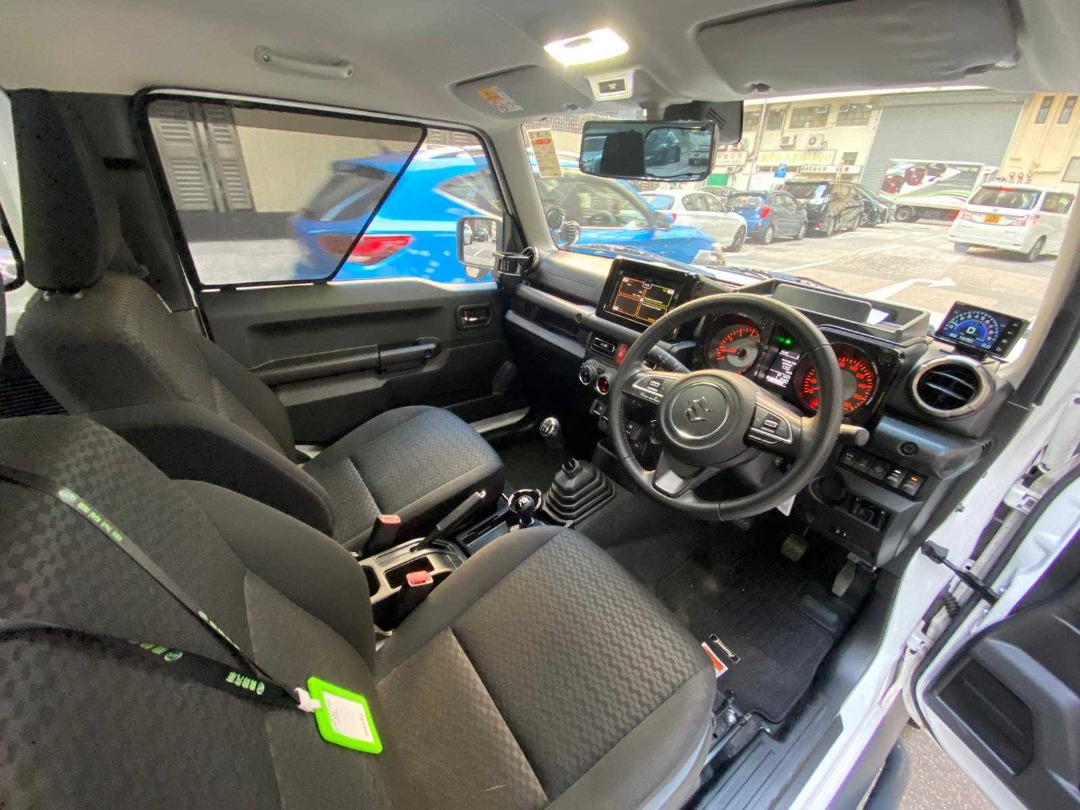 Suzuki Jimny JB74W Manual62863126189954113