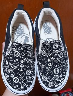 (Category: ) located in . Submitted by pearl_shop21 (Listing ID 1347828766, Image 1). Description: .