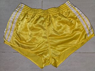 (Category: ) located in . Submitted by VintageShort12 (Listing ID 1347708259, Image 1). Description: .