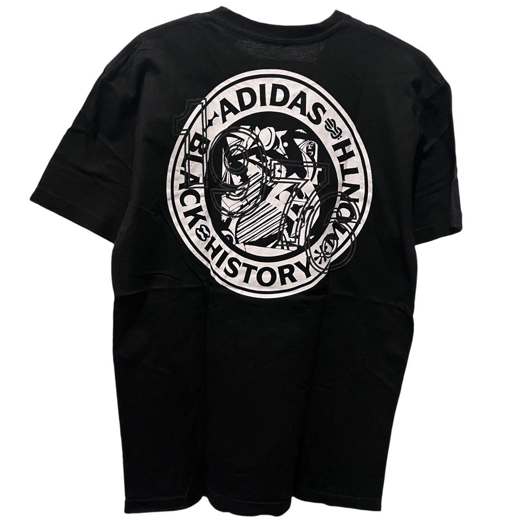 Adidas Graphic T-Shirt (Category: Tshirts & Polo Shirts ) located in Quezon City. Submitted by hebrewse (Listing ID 1347876816, Image 1). Description: - Material: Cotton - Size on tag: Small - No flaws or issues.