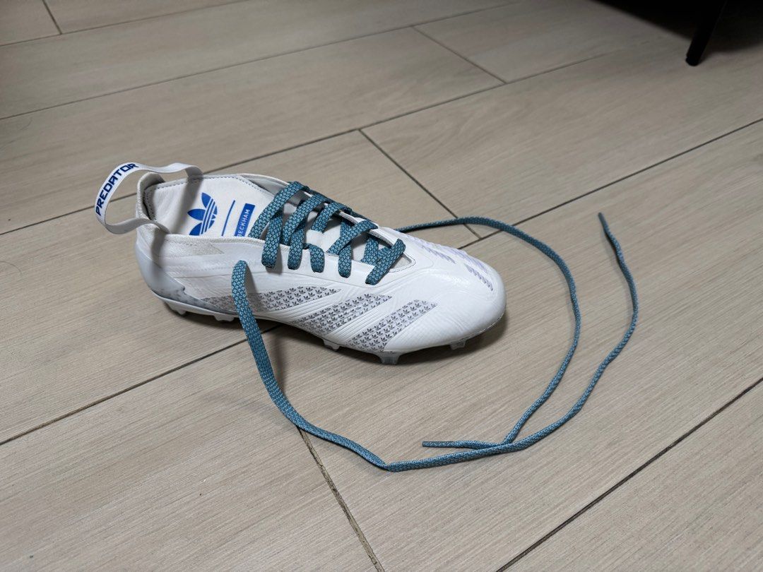 Adidas predator x Beckham limited edition （分類：靴）位於 Hong Kong。 由 oddshark.6bc1a6 提交（商品編號 1335920855，圖片 2）。簡介： Uk7.5 / us8 / eur 41.33 Limited edition 全球限量3000對 碧咸特別真皮版本 有原裝鞋盒，鞋袋，鞋墊 。