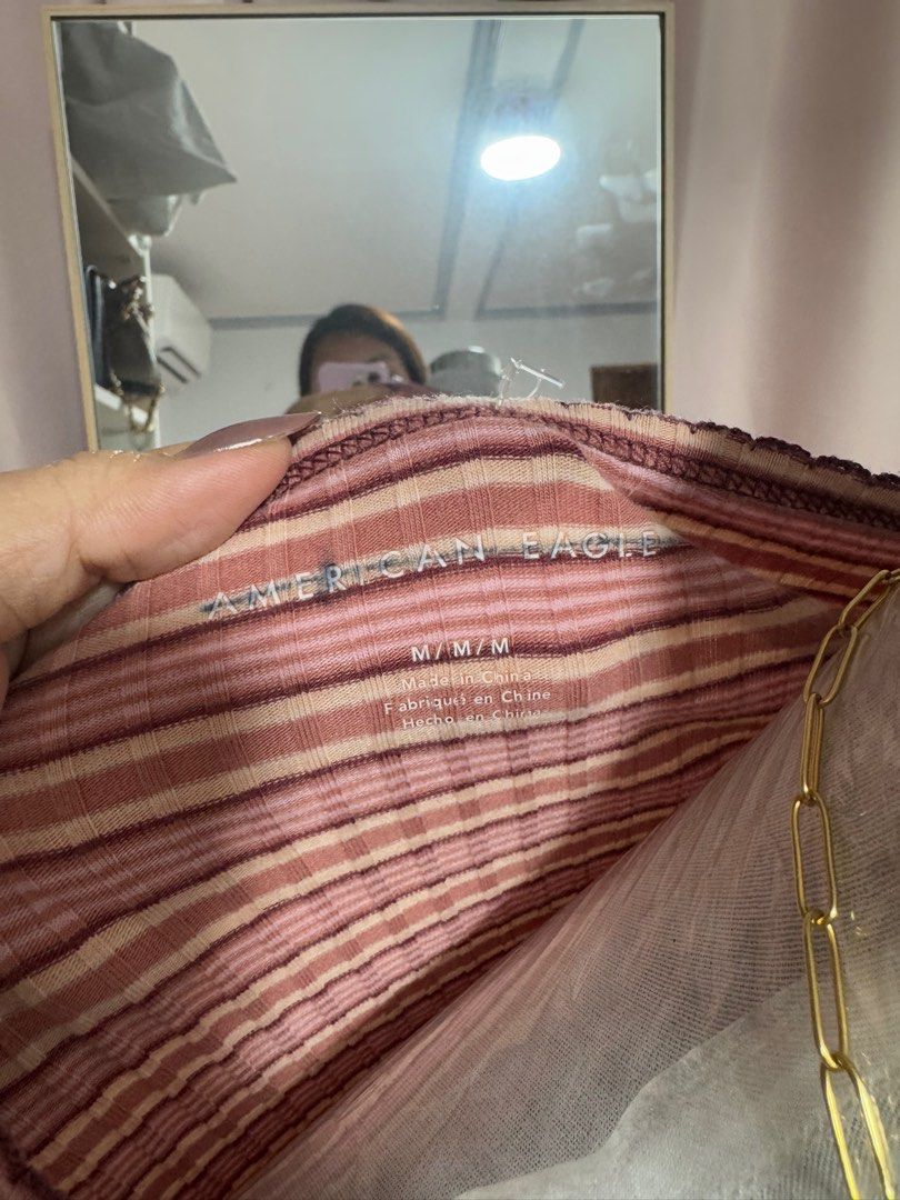 American eagle top (Category: Shirts) located in Balanga. Submitted by samcey (Listing ID 1347879151, Image 2). Description: .