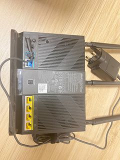 ASUS  RT-AC68U 路由器64218863625473110