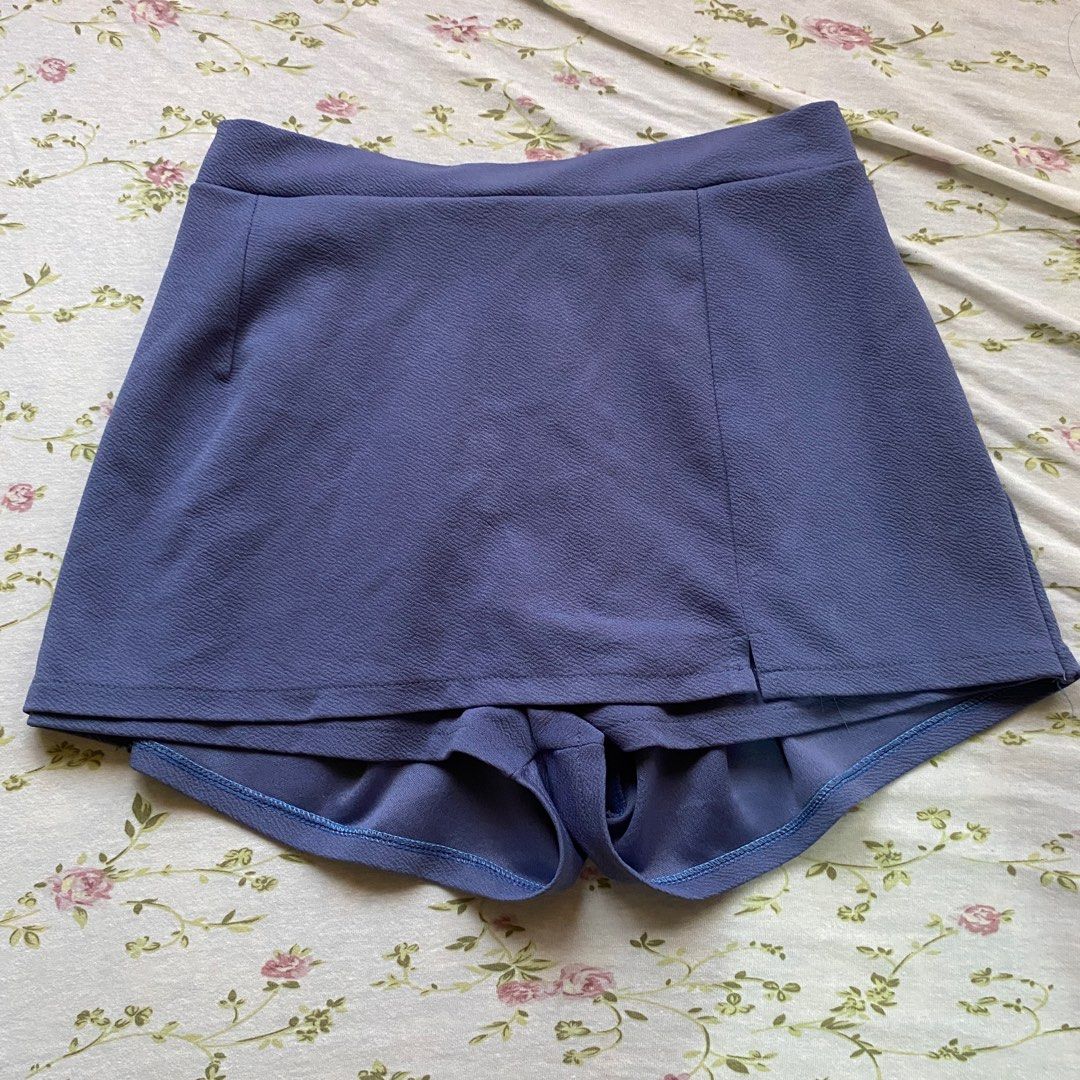 blue mini skorts shorts skirt (Category: Other Bottoms) located in San Pablo. Submitted by nyangjunz (Listing ID 1347874164, Image 2). Description: - no when worn - see photo for measurements - issue: light mark/spot - manage your expectations - last price posted - offer only if serious.