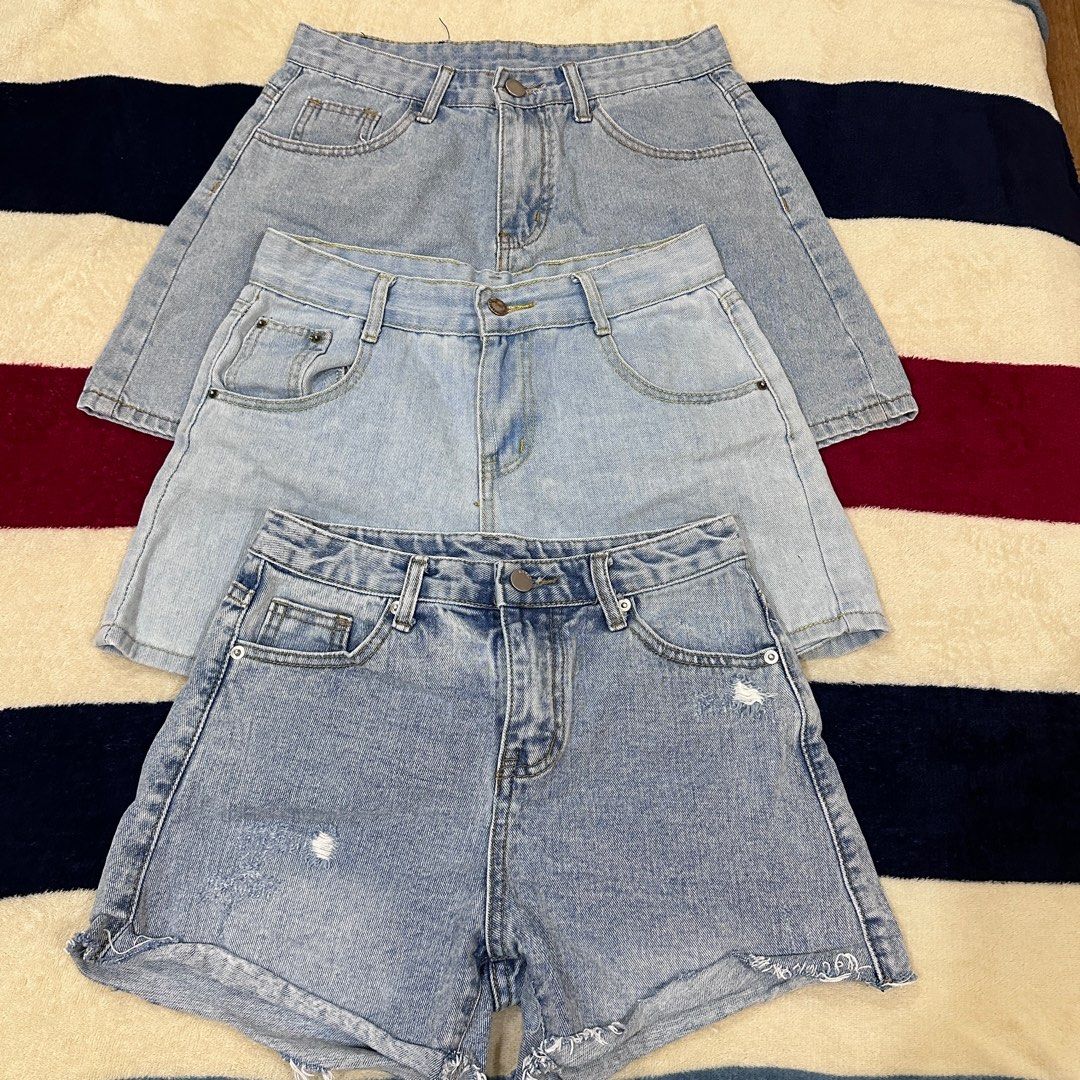 [BUNDLE] Unbranded High-Waist Shorts W: 27 (Category: Shorts) located in Manila. Submitted by arqchie (Listing ID 1347992525, Image 2). Description: Three trendy shorts for 175?! RFS: Decluttering If you have any questions regarding the product, feel free to message me..