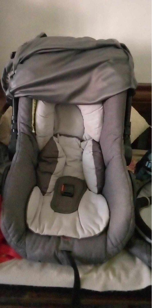 Car Seat (Category: Car Seats) located in Muntinlupa City. Submitted by ashley.18 (Listing ID 1347895786, Image 1). Description: .