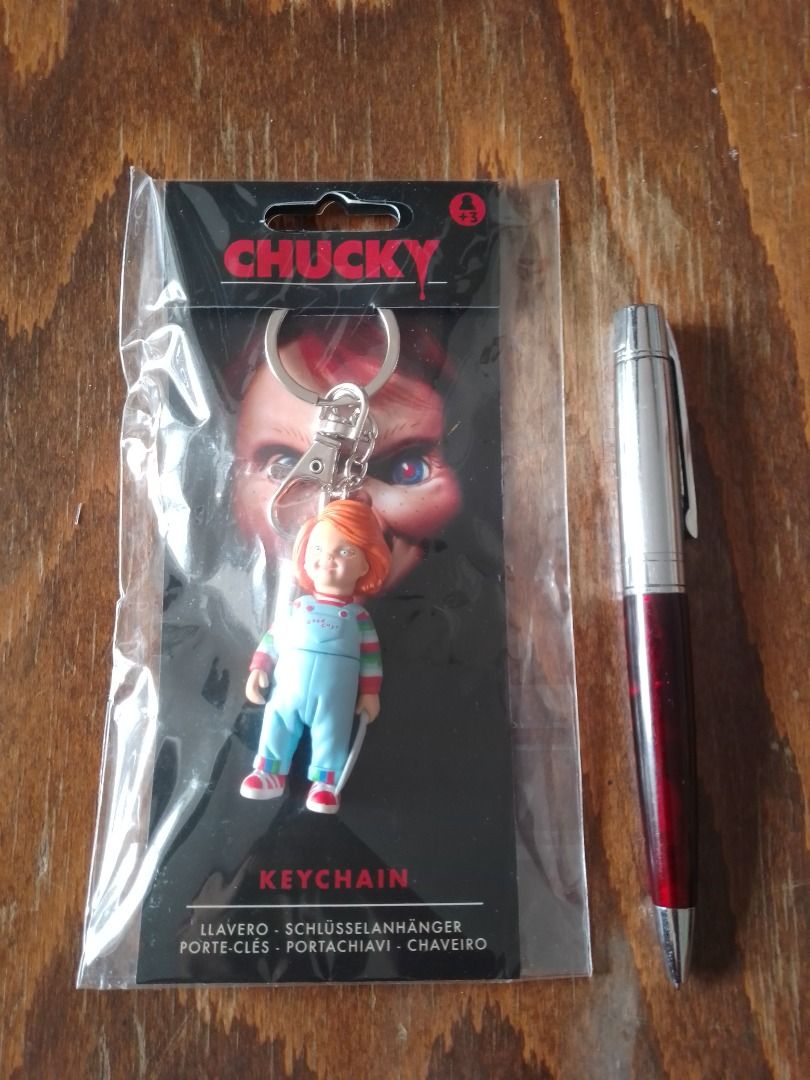 Chucky Child's Play Key Chain (Category: Western Merchandise) located in Paranaque City. Submitted by donjuan_thegreat (Listing ID 1348016725, Image 1). Description: Item is brand new, Never been used Purchased in Spain Material: PVC Dimensions: H 6 cm W 2.8 cm For pick-up at UPS 5 Parañaque or can ship at buyer´s expense #SDtoys #Chucky #Childsplay#keychain .