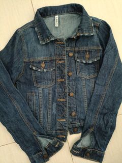 (Category: ) located in . Submitted by coachforcoach (Listing ID 1347897505, Image 1). Description: .