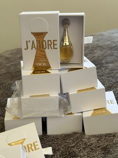 （分類：）位於 。 由 kt_beautykit 提交（商品編號 1347915703，圖片 1）。簡介： 。