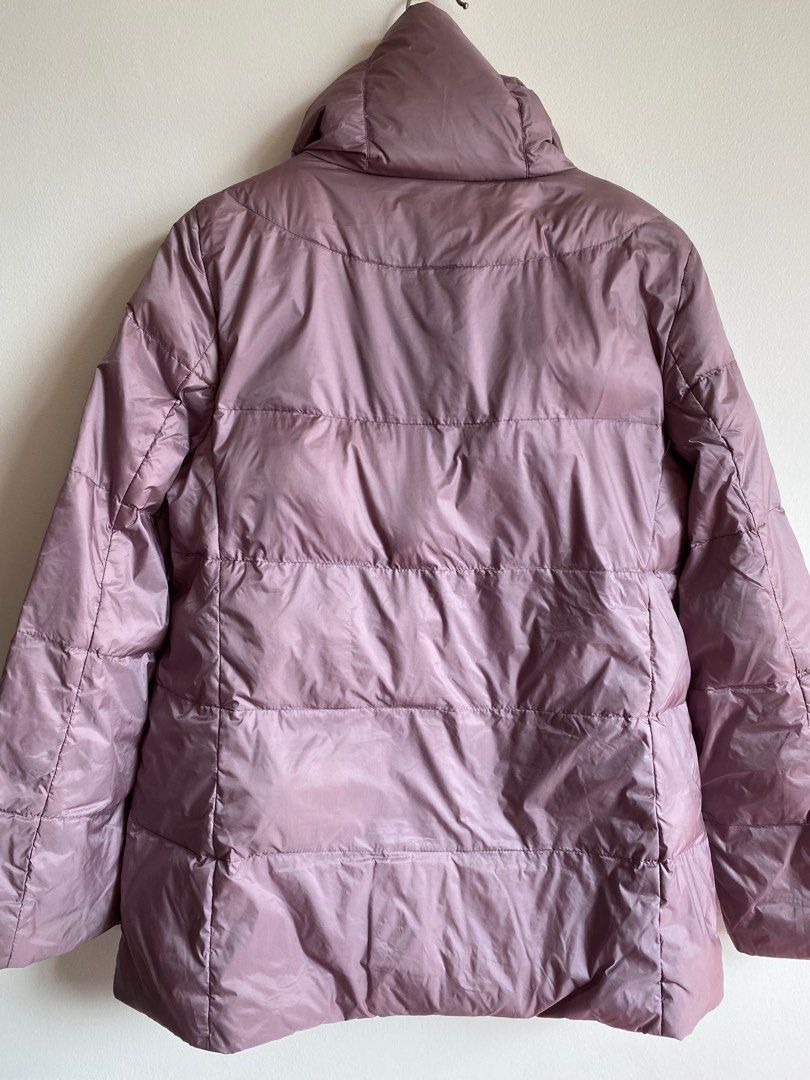 Esprit Jacket (Category: Coats, Jackets and Outerwear) located in Singapore. Submitted by trinketbox (Listing ID 1347876014, Image 3). Description: Tagged S but fits up to M. There is bluish stain (see 4th photo) at the bottom (ironically I found it after dry cleaning). Selling as it’s abit tight on me now..