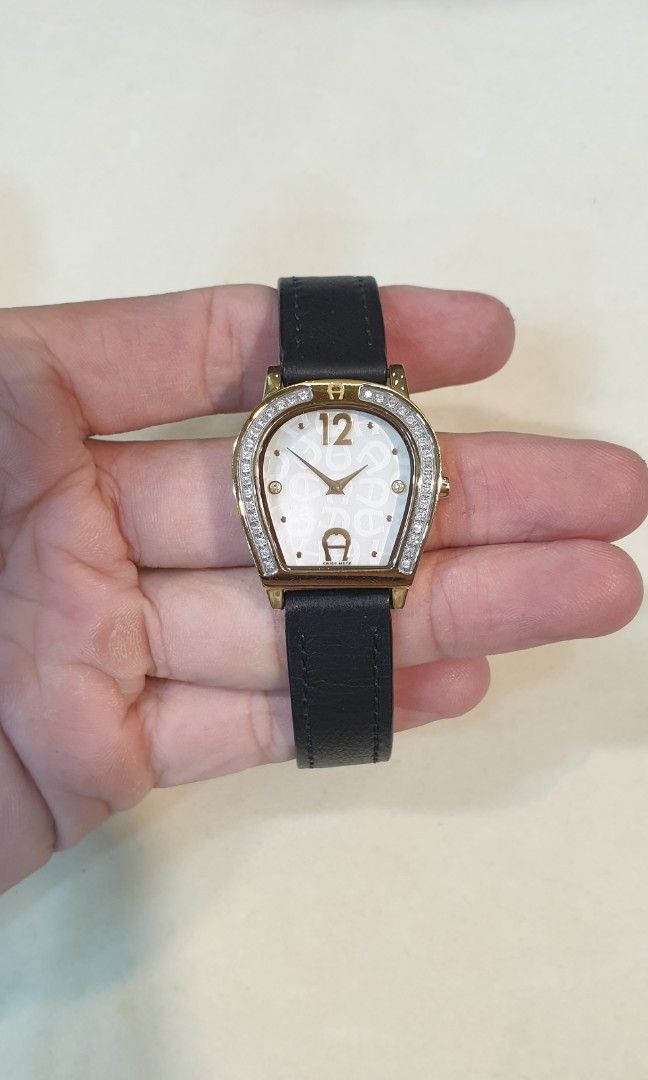 For Sale :, Aigner Amalfi Ref,A32200, Diameter 26mm, Movement Quartz/Batterai, Kelengkapan Jam Box Original, Setrap Sudah Ganti Buckle