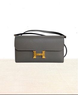 （分類：）位於 。 由 Beauty.Buy.Lux 提交（商品編號 1347973930，圖片 1）。簡介： 。
